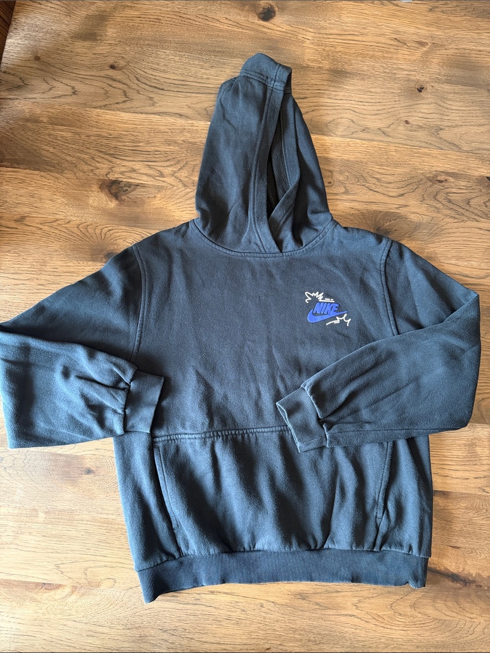 Nike Boys XL Black Hoodie Sweatshirt